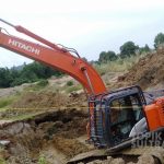 excavator-disegel-polres-bombana