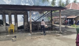 kebakaran-rumah-kios